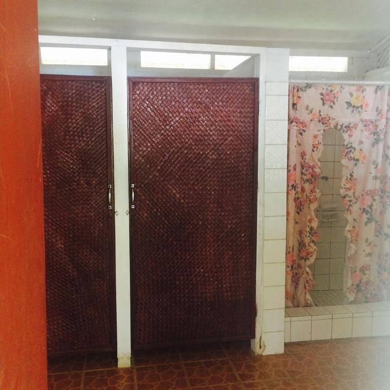 Vacations Beach Fale Hotel Manase Phòng bức ảnh