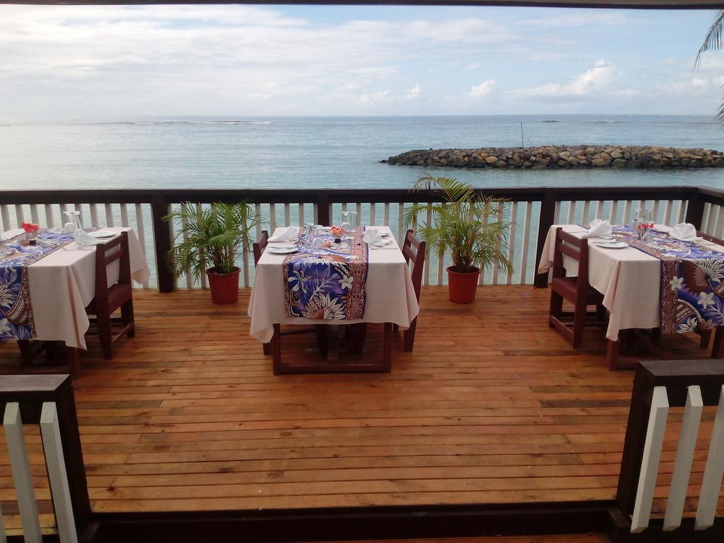 Vacations Beach Fale Hotel Manase Ngoại thất bức ảnh