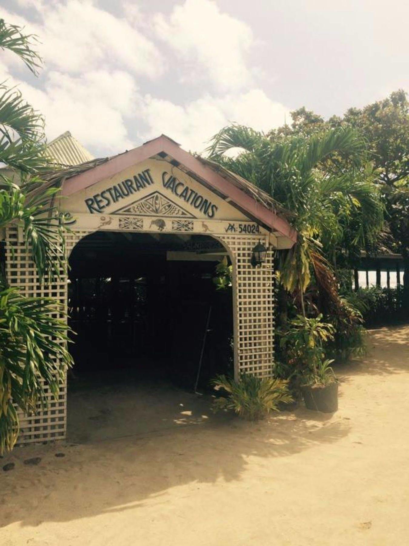 Vacations Beach Fale Hotel Manase Ngoại thất bức ảnh